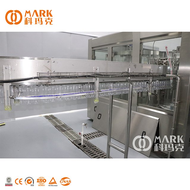 Ligne de production de machine de remplissage de boissons pétillantes 8000BPH